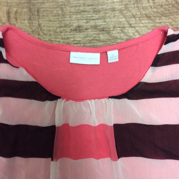 Top - Picture 2 of 2